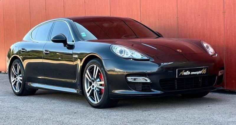 Noir Utilisé 2010 Porsche Panamera Turbo Berline | 41 900 € - Image 1/4