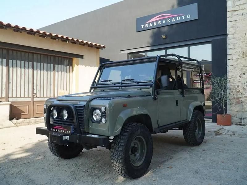 Vert Occasion 2002 Land Rover Defender SUV | 44 990 € - Image 1/4