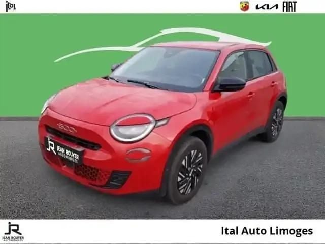 Rouge Occasion 2024 Fiat 600 SUV | 20 990 € (Bon prix) - Image 1/4