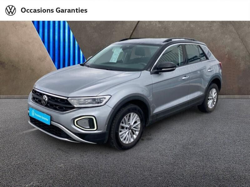 Gris Utilisé 2023 VW T-Roc Life SUV | 22 490 € (Prix juste) - Image 1/4