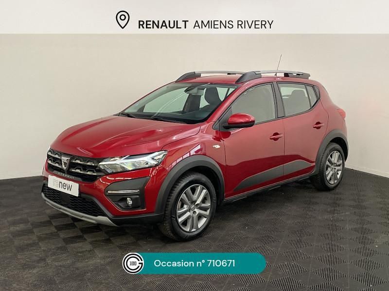 Rouge Utilisé 2022 Dacia Sandero Comfort Citadine | 15 990 € (Prix juste) - Image 1/4