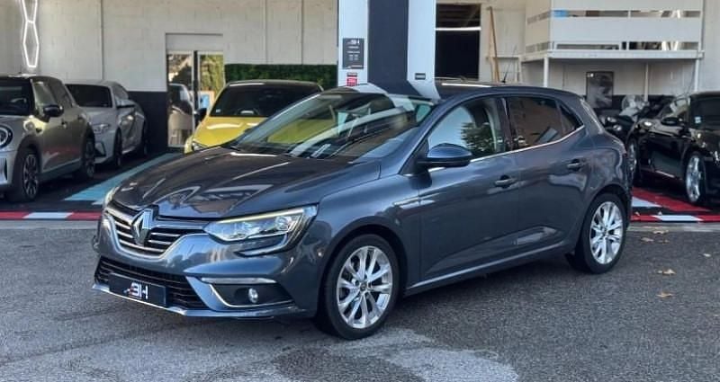 Gris Utilisé 2016 Renault Mégane III Zen Berline | 9 990 € (Bon prix) - Image 1/4