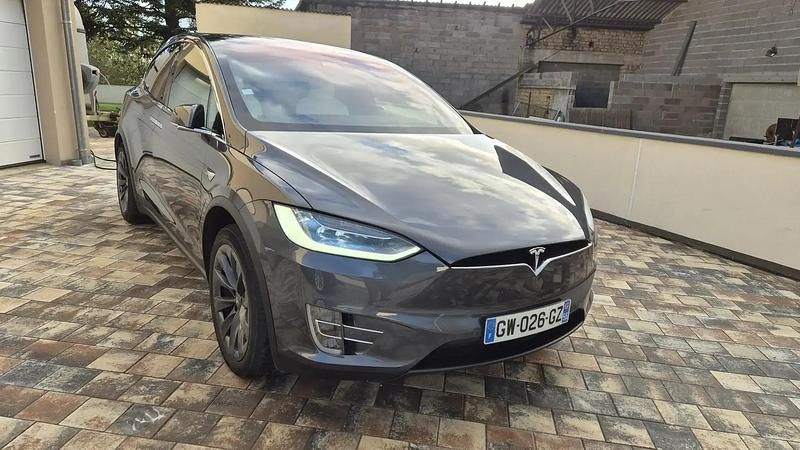 Utilisé 2017 Tesla Model X SUV | 32 900 € - Image 1/4