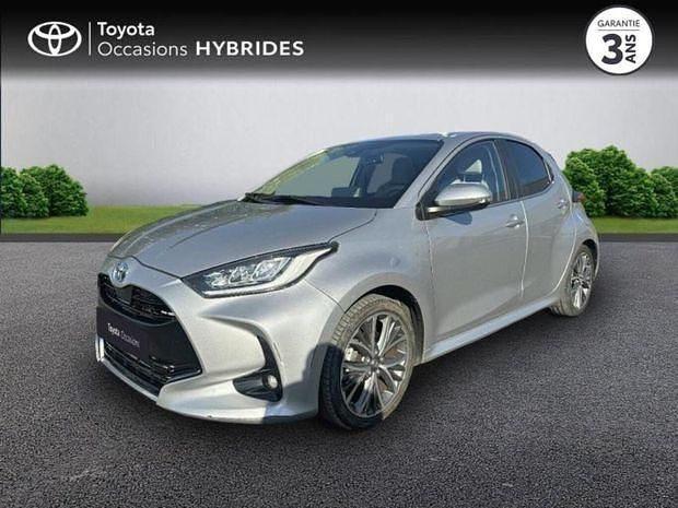 Gris Utilisé 2022 Toyota Yaris Hybrid | 20 990 € (Bon prix) - Image 1/4