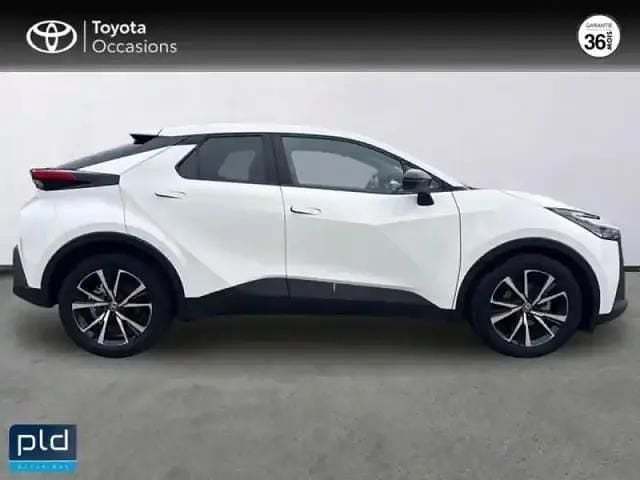 Occasion Toyota C-HR Design 140 ch (102 kW) 2025 Blanc SUV