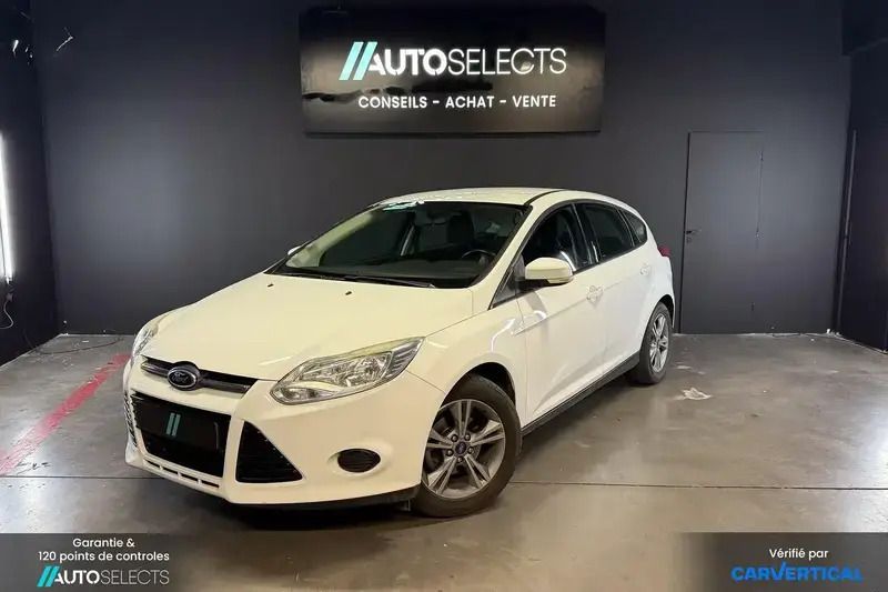 Blanc Utilisé 2013 Ford Focus Business Edition Berline | 6 990 € - Image 1/4