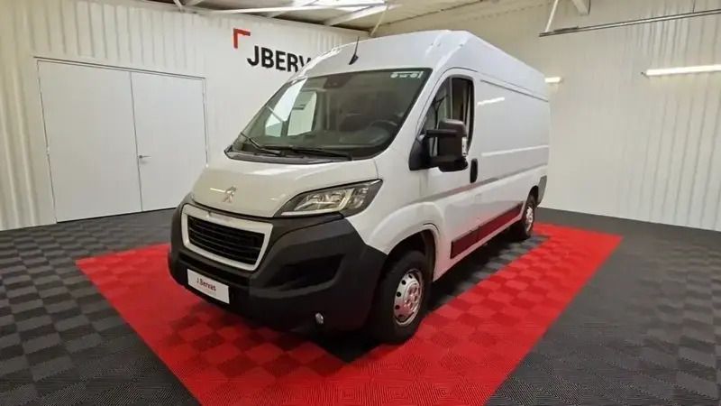 Blanc Utilisé 2022 Peugeot Boxer S Van | 17 990 € (Bon prix) - Image 1/4