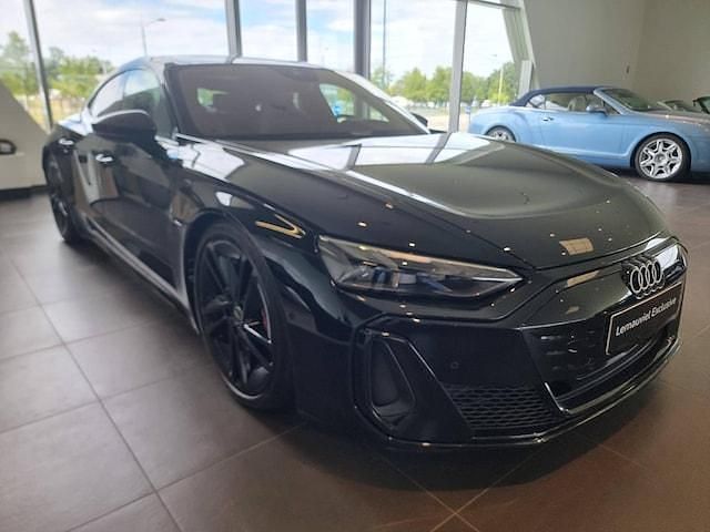 Noir mythique métallisé Nouvelle 2025 Audi e-tron GT quattro Design Berline | 119 990 € (Prix assez cher) - Image 1/4