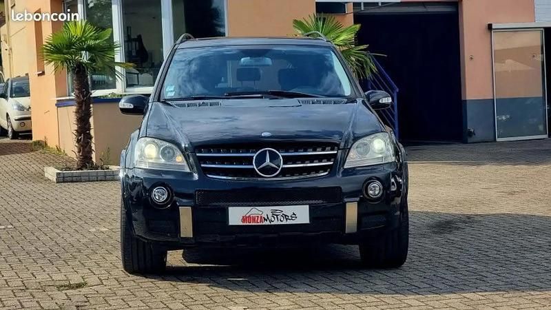 Noir Utilisé 2006 Mercedes ML63 AMG AMG SUV | 17 900 € - Image 1/4