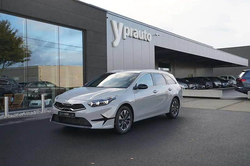 Gris Nouvelle 2025 Kia Ceed Sportswagon Break | 22 500 € (Prix juste) - Image 1/4