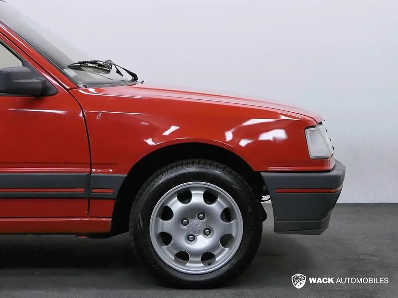 Occasion Peugeot 309 GTi 129 ch (94 kW) 1990 Rouge Citadine
