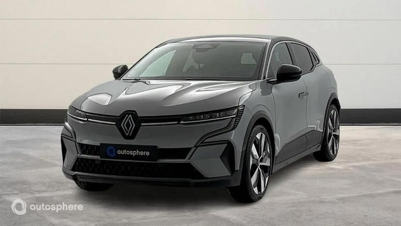 Occasion 2022 Renault Megane E-Tech Iconic SUV | 22 499 € (Prix juste) - Image 1/4