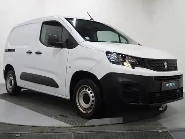 Occasion Peugeot Partner Premium 2023 Blanc icy Monospace