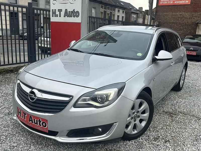 Noir Utilisé 2016 Opel Insignia Edition Break | 4 999 € - Image 1/4