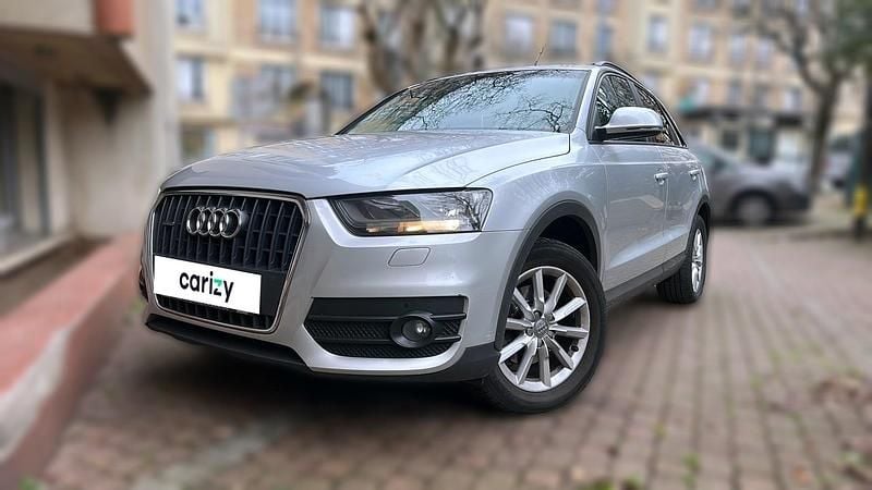 Gris Occasion 2013 Audi Q3 Ambiente SUV | 16 890 € (Prix assez cher) - Image 1/4