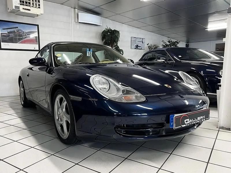 Bleu Occasion 1999 Porsche 911 Carrera 4 Coupé | 46 000 € (Prix juste) - Image 1/4