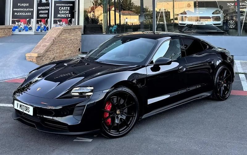 Noir Utilisé 2022 Porsche Taycan GTS Performance Package Berline | 94 990 € - Image 1/4