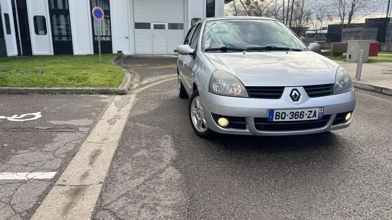 Occasion Renault Clio II Dynamique 67 ch (49 kW) 2008 Gris Berline