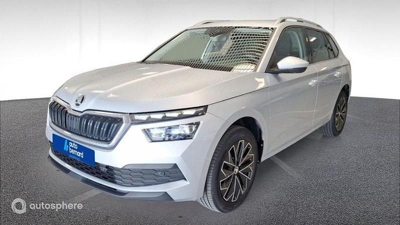 Gris Utilisé 2023 Skoda Kamiq Style SUV | 21 990 € (Prix assez cher) - Image 1/4