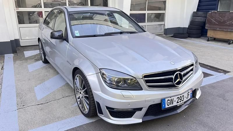 Occasion 2011 Mercedes C63 AMG Avantgarde Berline | 35 000 € (Super prix) - Image 1/4