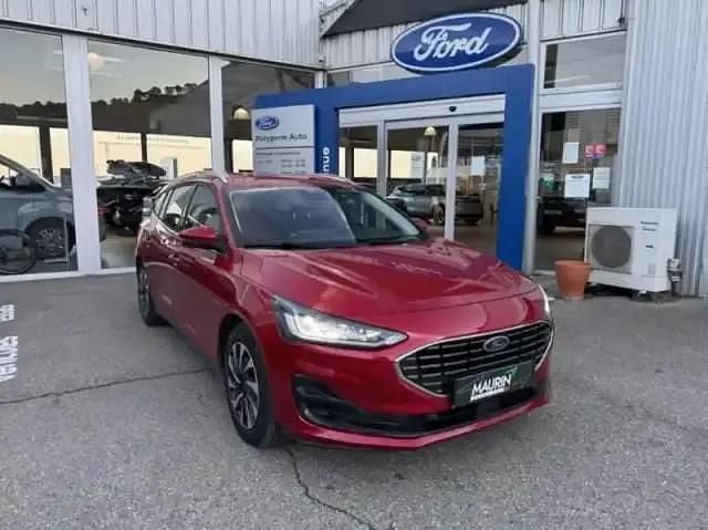 Peinture métallisée premium rouge fantastic Occasion 2024 Ford Focus Business Edition Break | 22 900 € (Bon prix) - Image 1/4