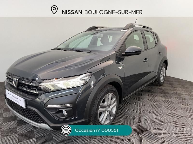 Gris Utilisé 2022 Dacia Sandero Comfort Citadine | 14 990 € (Prix juste) - Image 1/4
