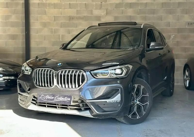 Gris Occasion 2020 BMW X1 Sport Line SUV | 23 990 € (Prix juste) - Image 1/4
