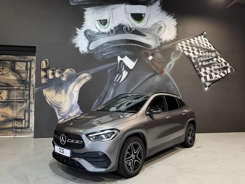 Gris Utilisé 2021 Mercedes GLA250 AMG line SUV | 34 990 € - Image 1/4