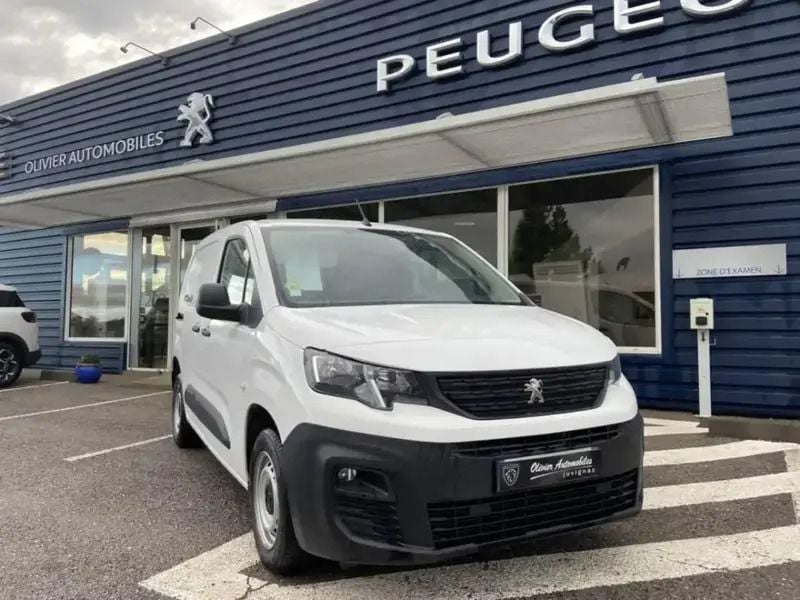 Blanc Utilisé 2019 Peugeot Partner S Van | 14 490 € - Image 1/4