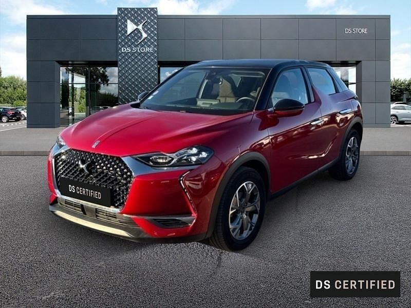 Rouge rubi (m) toit diamond red Utilisé 2020 DS Automobiles DS3 So Chic SUV | 14 999 € - Image 1/4