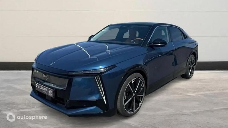 Occasion 2025 DS Automobiles N°8 SUV | 74 999 € - Image 1/4