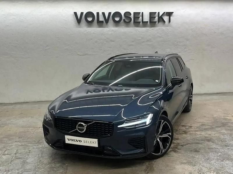 Bleu Occasion 2025 Volvo V60 Plus Break | 52 880 € - Image 1/4