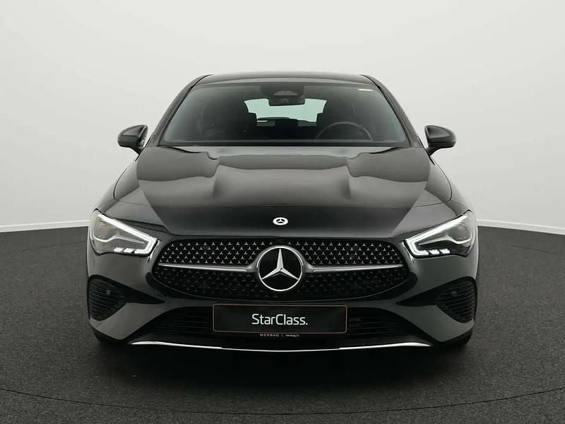 Occasion Mercedes CLA200 Shooting Brake Progressive 150 ch (110 kW) 2024 Noir Break