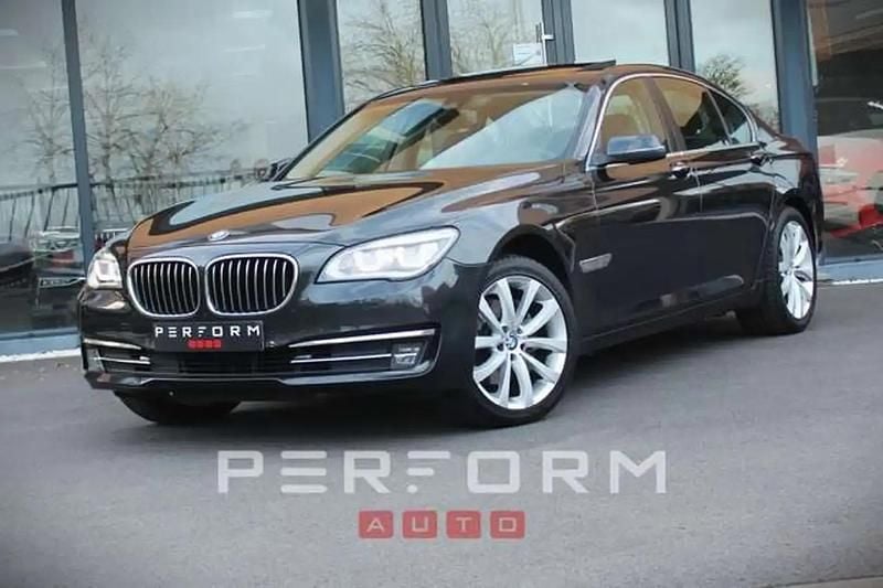 Occasion BMW 730 Sport Line 258 ch (189 kW) 2012 Gris Berline