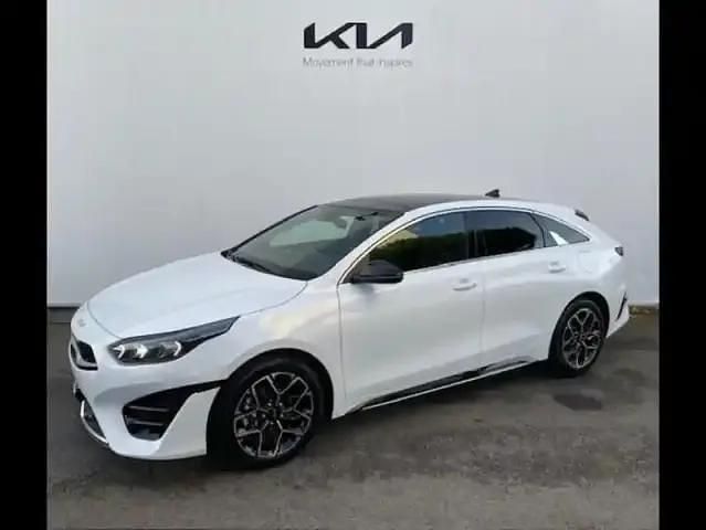 Blanc Occasion 2024 Kia ProCeed GT-Line Citadine | 34 400 € (Prix cher) - Image 1/4