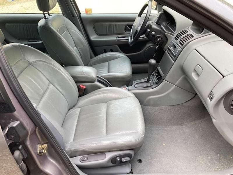 Occasion Renault Laguna Initiale 193 ch (141 kW) 2000 Gris Berline