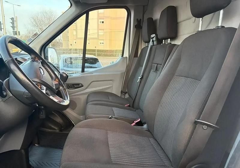 Occasion Ford Transit 132 ch (97 kW) 2019 Blanc Van