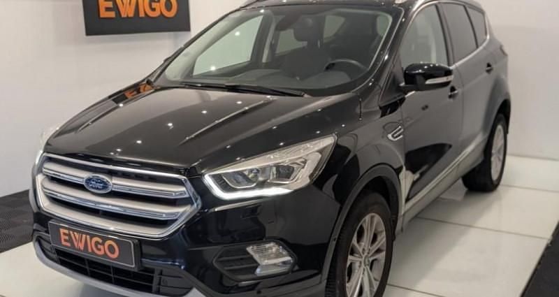 Noir Utilisé 2017 Ford Kuga Titanium SUV | 14 990 € (Prix juste) - Image 1/4