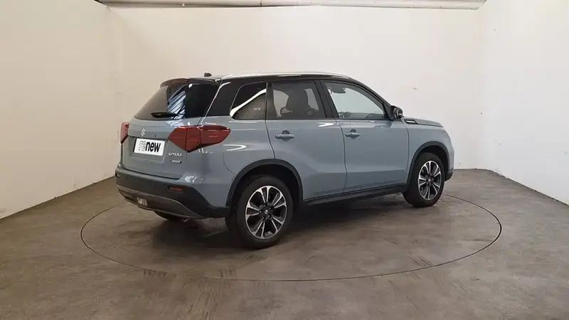 Image 2/4