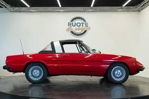 Occasion Alfa Romeo Spider 109 ch (80 kW) 1972 Rouge Cabriolet