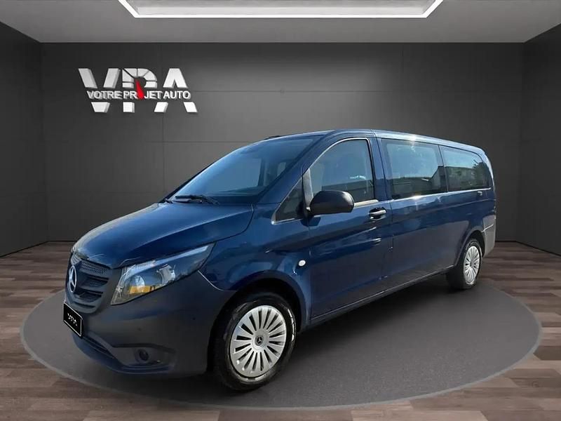 Bleu Utilisé 2023 Mercedes Vito Monospace | 34 970 € - Image 1/4