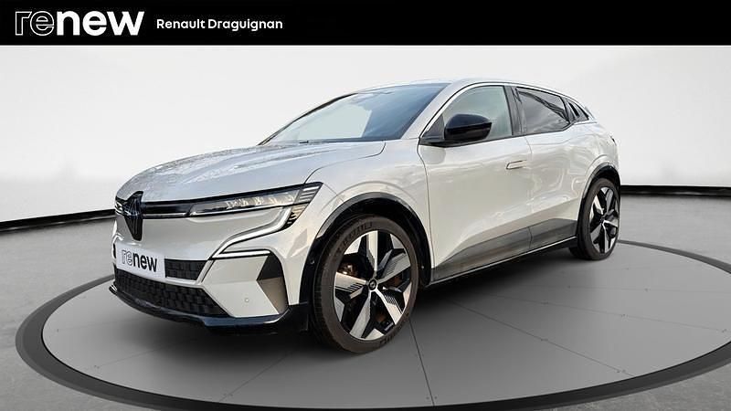 Gris Utilisé 2022 Renault Mégane Techno Berline | 21 980 € (Prix juste) - Image 1/4