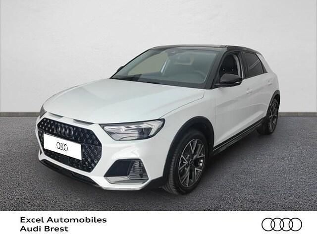 Blanc glacier métallisé noir mythe métallisé Utilisé 2025 Audi A1 S-Line Citadine | 33 900 € (Prix cher) - Image 1/4