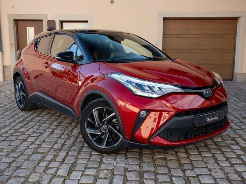 Rouge Utilisé 2023 Toyota C-HR SUV | 16 800 € - Image 1/4