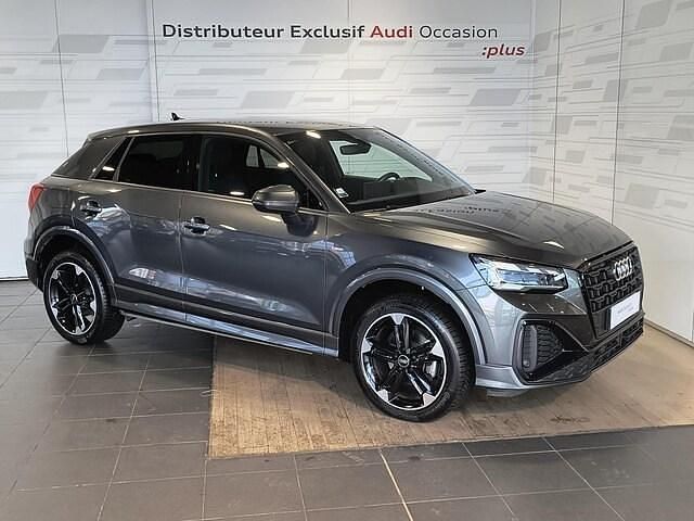 Gris daytona nacré Utilisé 2022 Audi Q2 S-line plus SUV | 29 790 € (Prix juste) - Image 1/4