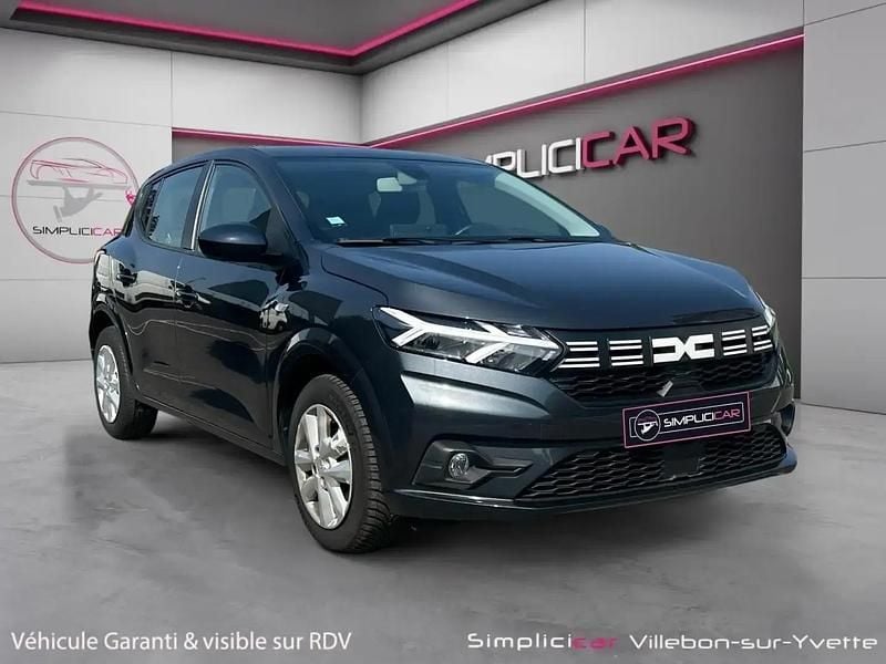 Gris Utilisé 2023 Dacia Sandero Expression Citadine | 11 970 € (Super prix) - Image 1/4