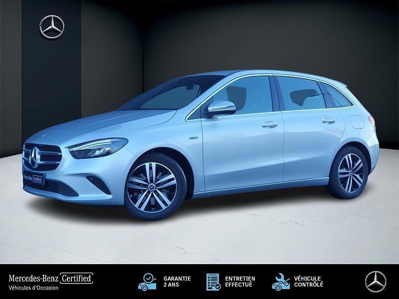 Utilisé 2020 Mercedes B250 Monospace | 27 989 € - Image 1/4