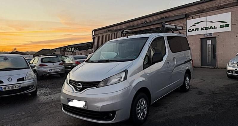 Gris Occasion 2012 Nissan NV200 Van | 2 999 € - Image 1/4