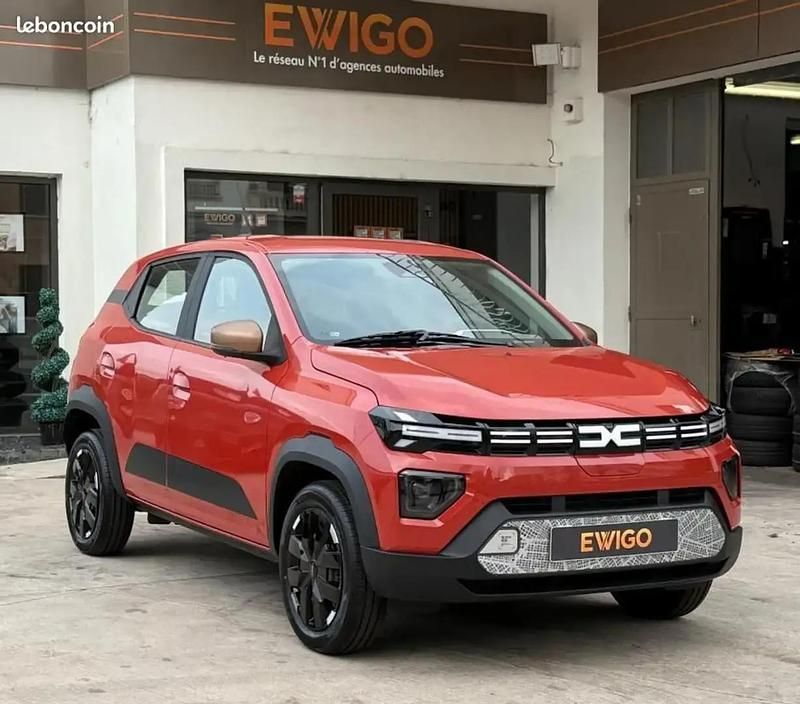 Rouge Nouvelle 2025 Dacia Spring Extreme Citadine | 15 490 € (Prix juste) - Image 1/4