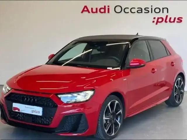 Rouge progressif métallisé Utilisé 2024 Audi A1 Sportback S-Line Citadine | 33 990 € - Image 1/4
